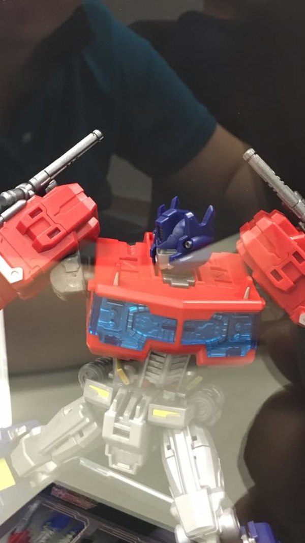 New Pictures Of Maketoys Unofficial MP ReMaster Megatron Despotron, Cross Dimension And More 38 (38 of 40)